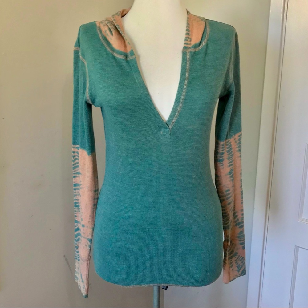Celebrity Pink Pullover w/Tie Dye Hood and Sleeves